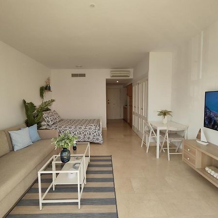 Estudio Puerto De Sotogrande 圣罗克 外观 照片